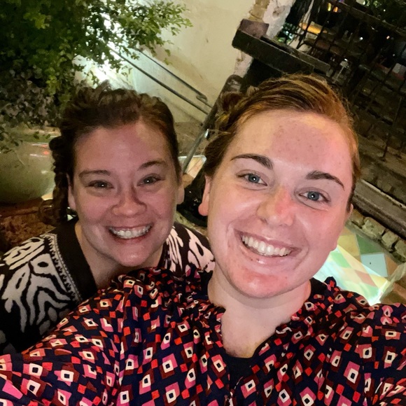 Meet your Posher, Crystal - Picture 3 of 5